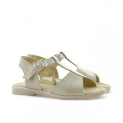 Sandalias para niños pequeños 40c charol beige
