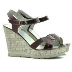 Sandalias mujer 5021 charol burdeos