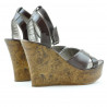 Sandalias de mujer 5017 charol burdeos