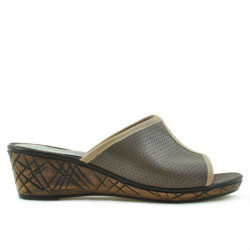 Sandalias de mujer 5004p capuchino perforado