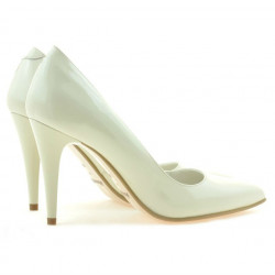 Zapatos elegantes de mujer 1246 charol beige01