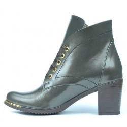 Botines de mujer 3299 charol cobrizo