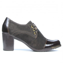 Zapatos casuales de mujer 667 charol café combinado