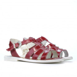 Sandalias para niños 530 charol rojo