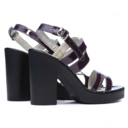 Sandalias de mujer 5027 charol morado