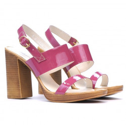 Sandalias de mujer 5028 charol fucsia