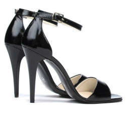 Sandalias de mujer 1238 charol negro satinado