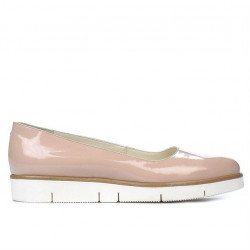 Zapatos casuales de mujer 677 charol nude