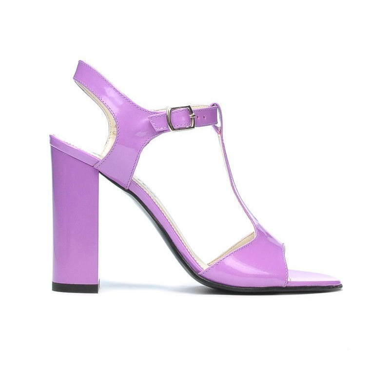 Sandalias de mujer 1258 charol morado claro