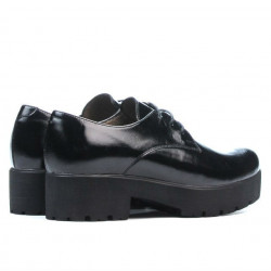 Zapatos casual de dama 660 charol negro01