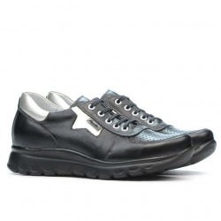 Zapatillas deportivas de mujer 680 negro combinado