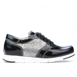 Zapatillas deportivas mujer 682 charol negro combinado