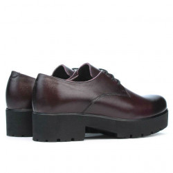 Zapatos casuales mujer 660 en burdeos