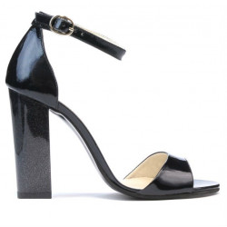 Sandalias mujer 1259 charol índigo nácar