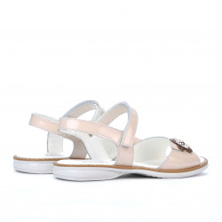 Sandalias para niños 524 charol nude