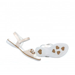 Sandalias para niños 524 charol nude