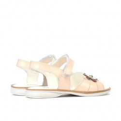Sandalias para niños pequeños 55c charol nude