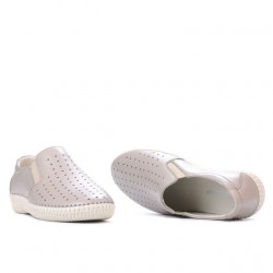Mocasines mujer / adolescentes 689 beige