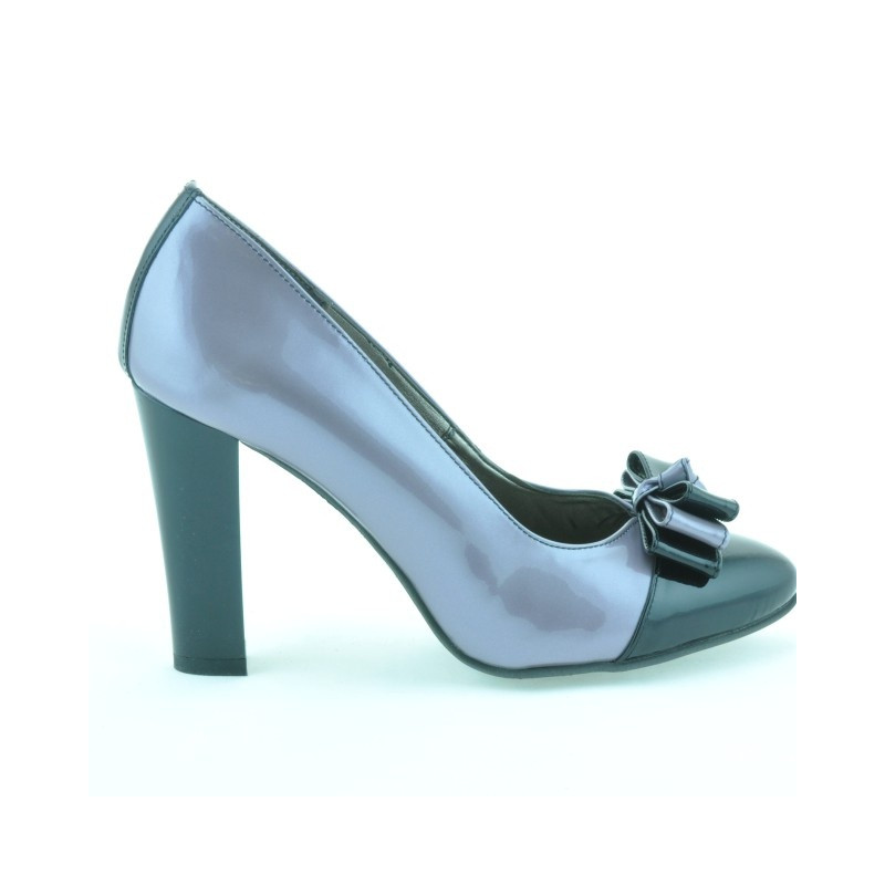 Zapatos elegantes de mujer 1226 charol morado claro + negro