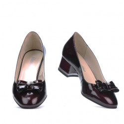 Zapatos elegantes para mujer 1270 charol burdeos satinado