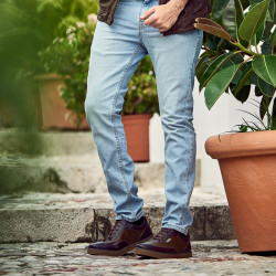 Zapatillas deportivas hombre 886 café combinado