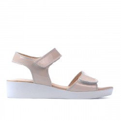 Sandalias para niños 532 charol nude
