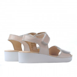 Sandalias para niños 532 charol nude