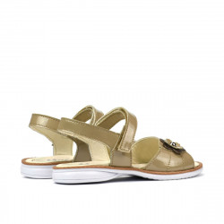 Sandalias para niños pequeños 55c charol beige