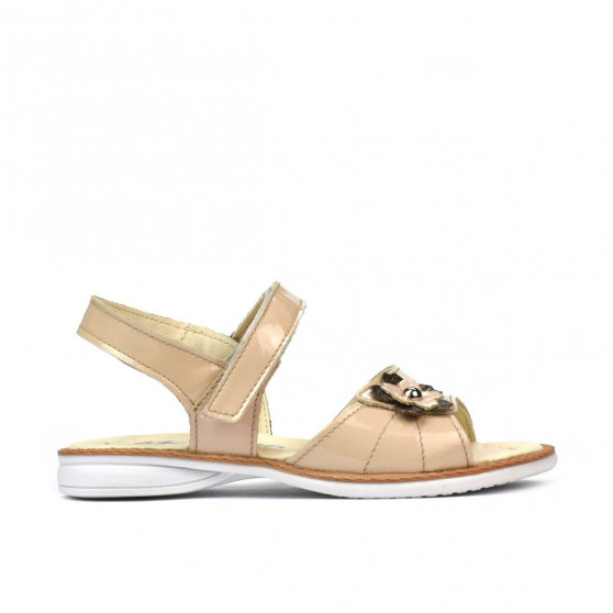 Sandalias niños pequeños 55c charol marfil