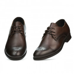 Zapatos elegantes adolescentes 398 a café