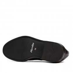 Zapatos elegantes adolescentes 381 a bordo
