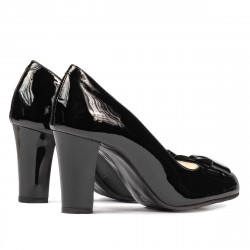 Zapatos elegantes de mujer 1245 charol negro