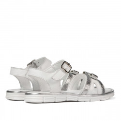 Sandalias para niños pequeños 73c blanco combinado