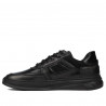 Zapatillas deportivas 942 negro combinado