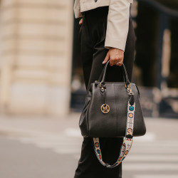 Bolso de mano de mujer 002g negro lifestyle