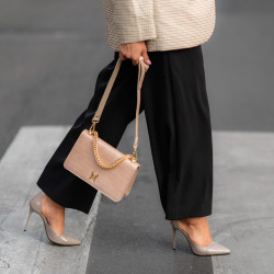 Zapatos elegantes de mujer 1296 charol capuchino lifestyle