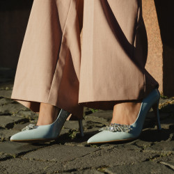 Zapatos elegantes de mujer 1300 azul bebé lifestyle