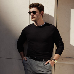 Cinturón de hombre 70b negro brillante lifestyle
