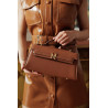 Bolso de mujer al hombro 041g marrón coñac