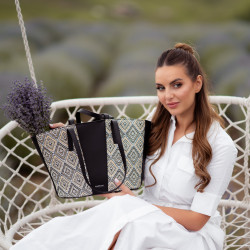 Bolsa de playa para mujer 044g 01 de rafia negro lifestyle