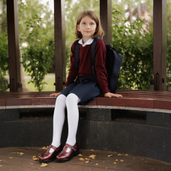 Zapatos de niños 2020 burdeos nácar lifestyle
