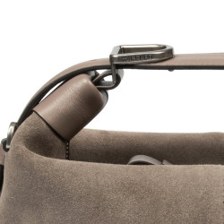 Bolso de mano para dama 037g 01 ante arenisco