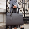 Bolso de mujer de hombro 047g 01 petróleo caviar lifestyle