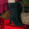 Botines con tacón para mujer 1410 negro terciopelo lifestyle