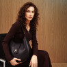 Bolso de mujer de hombro 050g biz negro lifestyle