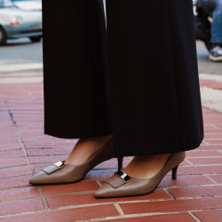 Zapatos elegantes de mujer 1358 capuchino lifestyle