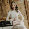 Bolso de mujer al hombro 041g 01 rosa empolvado saffiano lifestyle