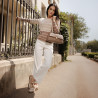 Bolso de mujer de hombro 052g capuchino lifestyle