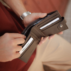 Cartera para hombres 210g testa di moro lifestyle