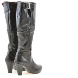 Botas de mujer 229 charol café